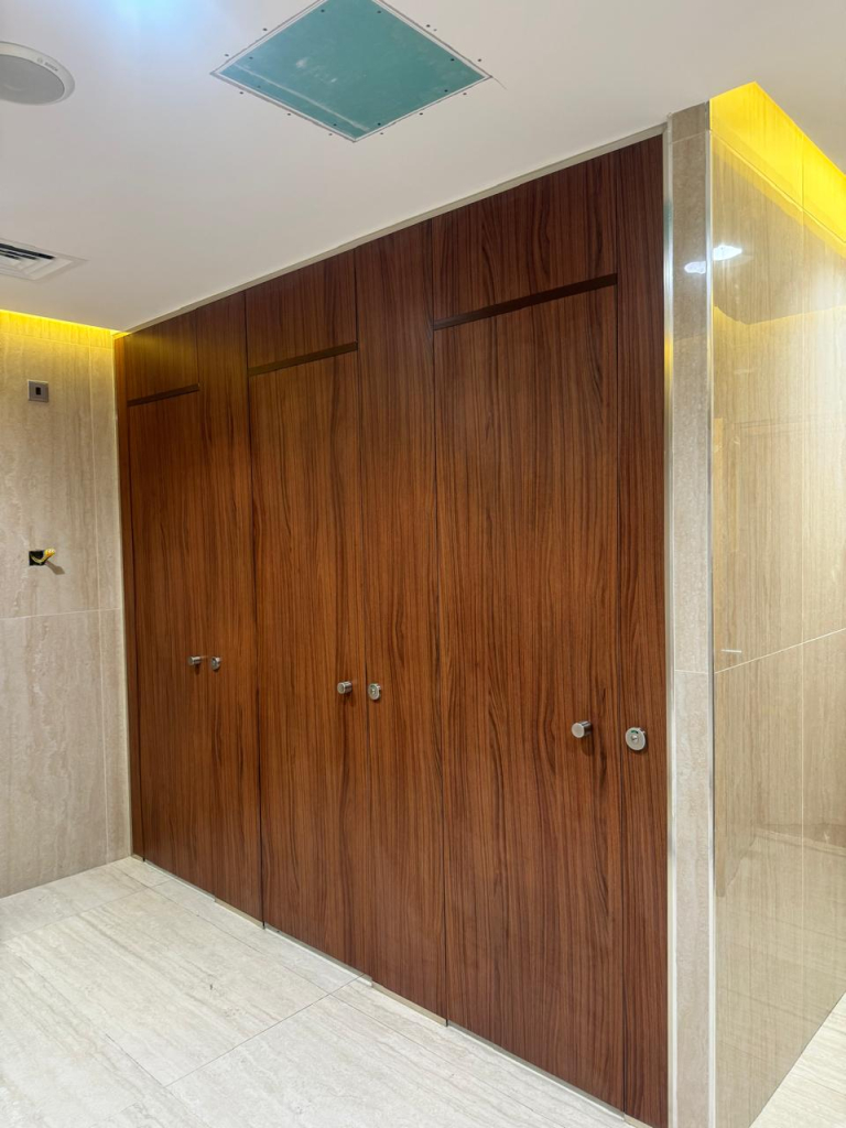 HPL Toilet Cubicle Manufacturer in UAE